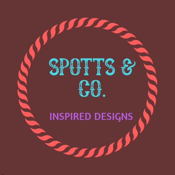 Pair of Ivory Beeswax Candles - Picture 5 of 5